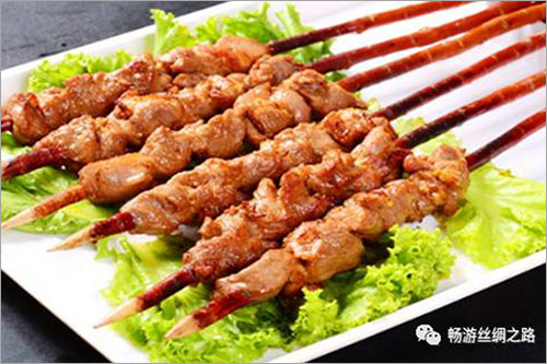 新疆美食-新疆羊肉串